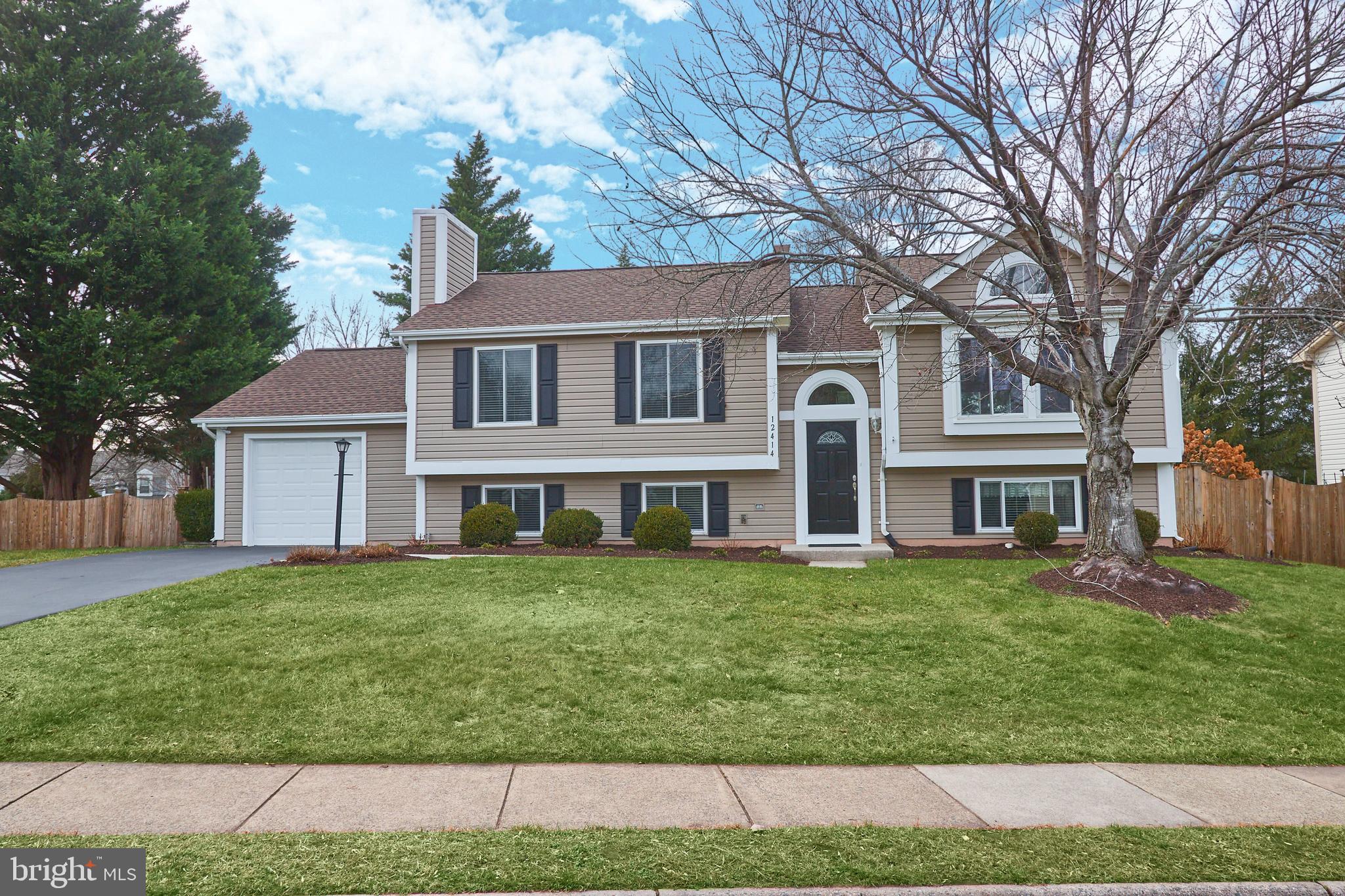 12414 Rock Ridge Road Herndon, VA 20170 - Photo 1 of 27 Gallery Image 1