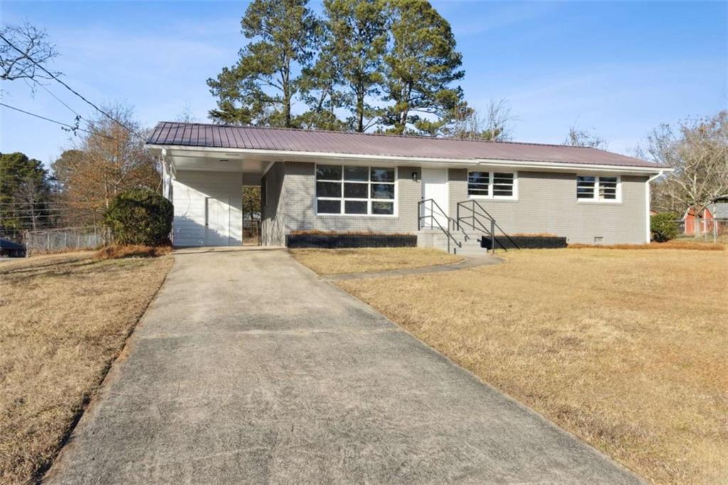 269 Elks Street Winder, GA 30680 - Photo 3 of 42 front view of a house with a outdoor space