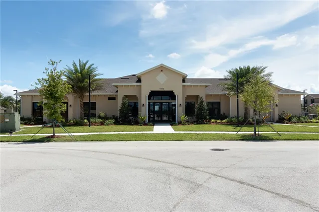 $2,300 | 9907 East Verona Circle, Vero Beach, FL 32966