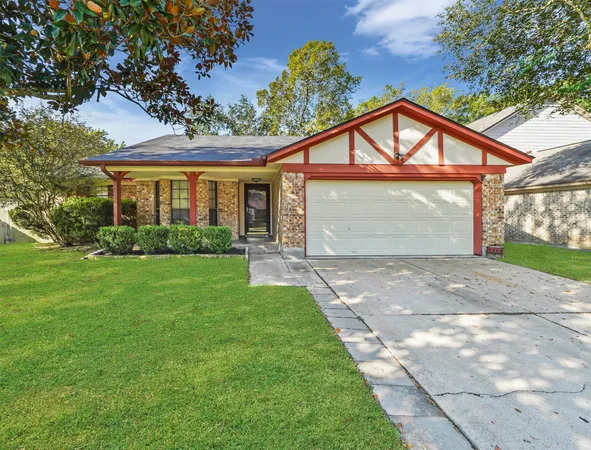 $2,350 | 2304 Colleen Drive, Pearland, TX 77581