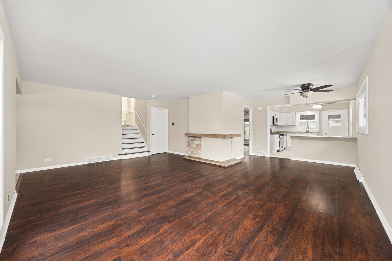 3107 173rd Street Hazel Crest, IL 60429 - Photo 7 of 17