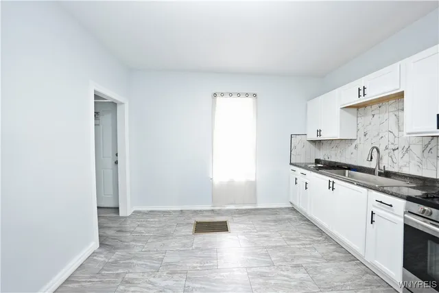 $199,000 | 290 Riverside Avenue, Buffalo, NY 14207