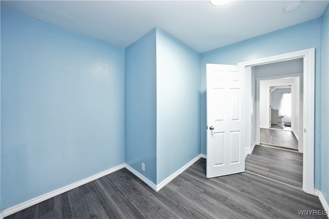 290 Riverside Avenue Buffalo, NY 14207 - Photo 15 of 29