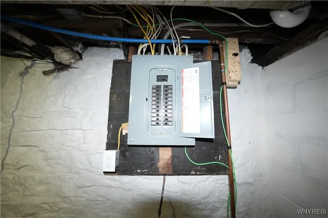 $199,000 | 290 Riverside Avenue, Buffalo, NY 14207