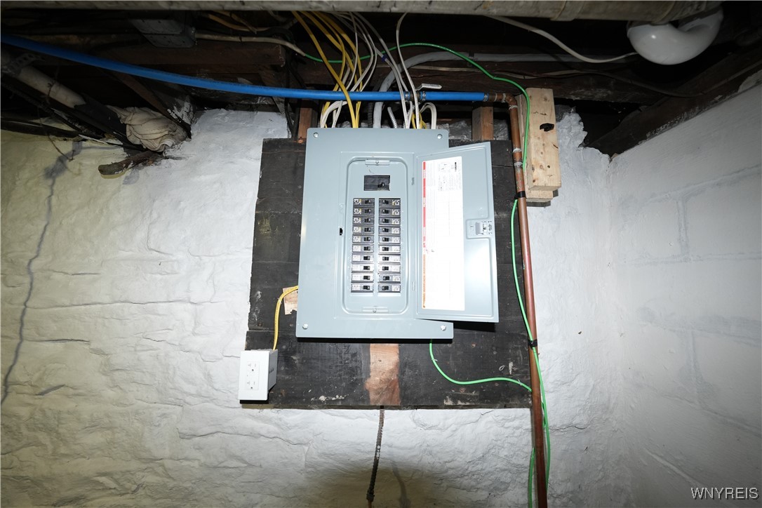 290 Riverside Avenue Buffalo, NY 14207 - Photo 24 of 29