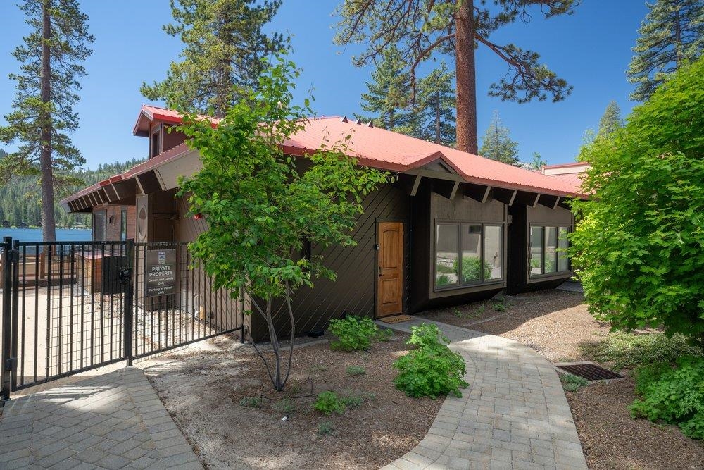 15735 Donner Pass Road, Unit A Truckee, CA 96161 - Photo 26 of 28 Gallery Image 26