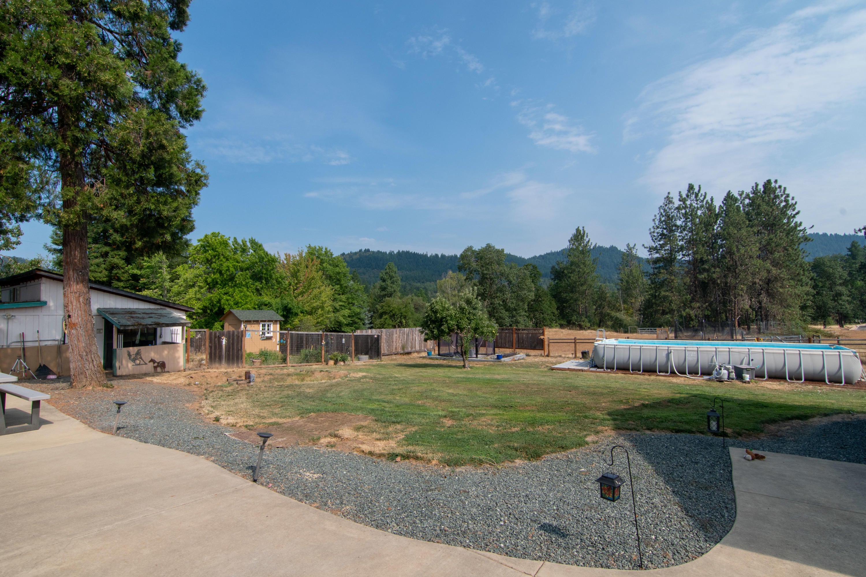 5450 Hugo Road Grants Pass, OR 97526 - Photo 35 of 61 Hugo Rd-43