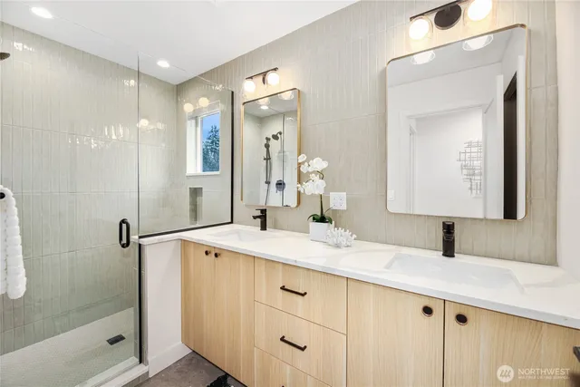 $1,288,000 | 8106 126th Avenue Northeast, Kirkland, WA 98033