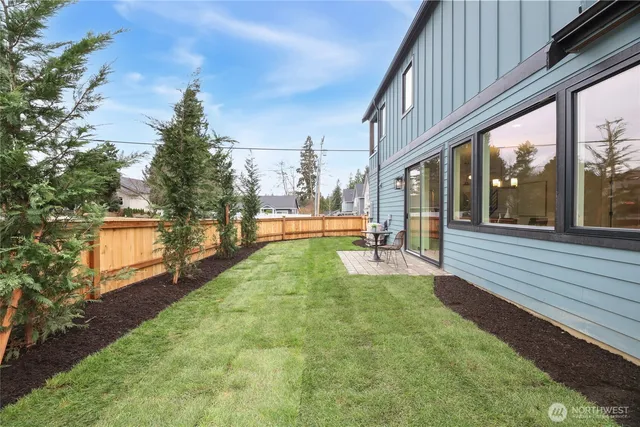 $1,288,000 | 8106 126th Avenue Northeast, Kirkland, WA 98033