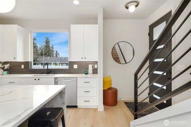 $1,288,000 | 8106 126th Avenue Northeast, Kirkland, WA 98033