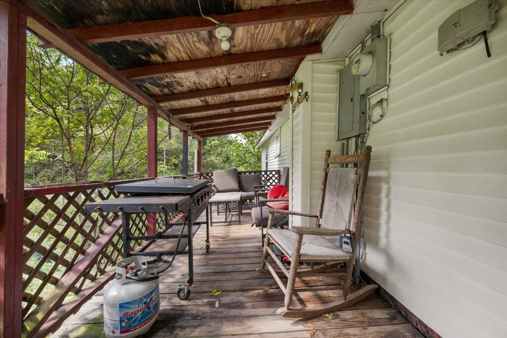 4528 Markham Road Coeburn, VA 24230 - Photo 22 of 26 Gallery Image 22