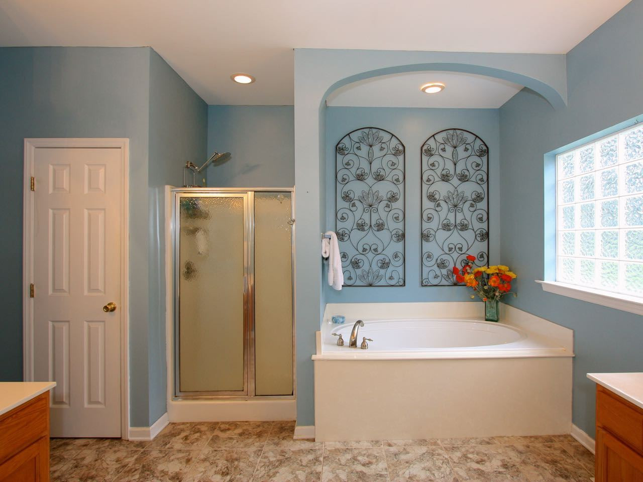 5004 Barbee Road Durham, NC 27713 - Photo 12 of 18 Master Bath/Spa
