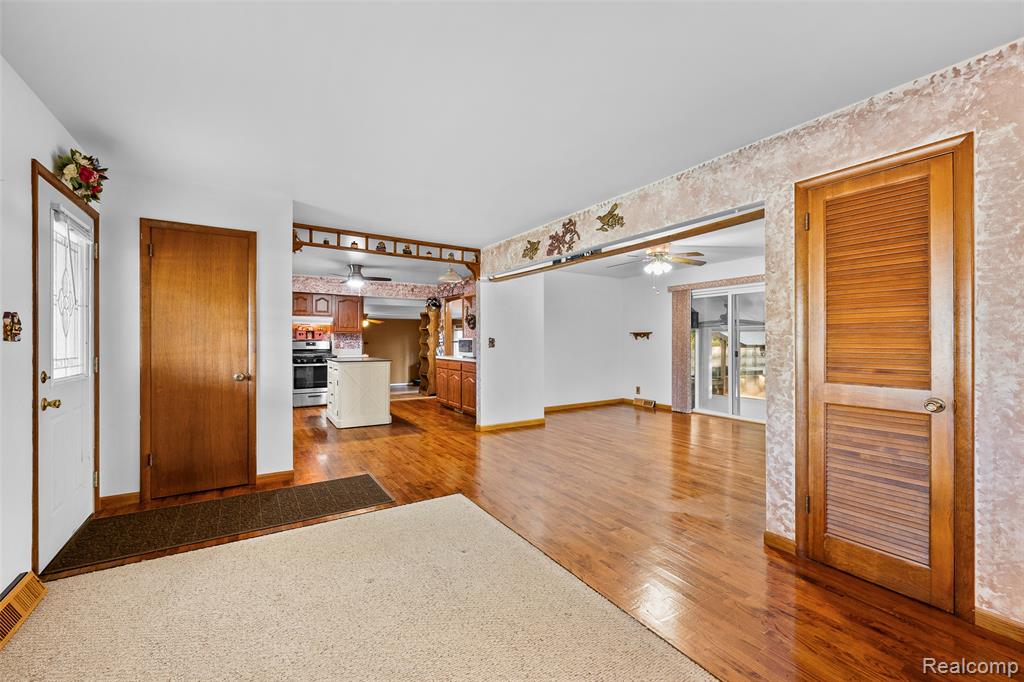 17655 Lohr Road Belleville, MI 48111 - Photo 35 of 57 Gallery Image 35