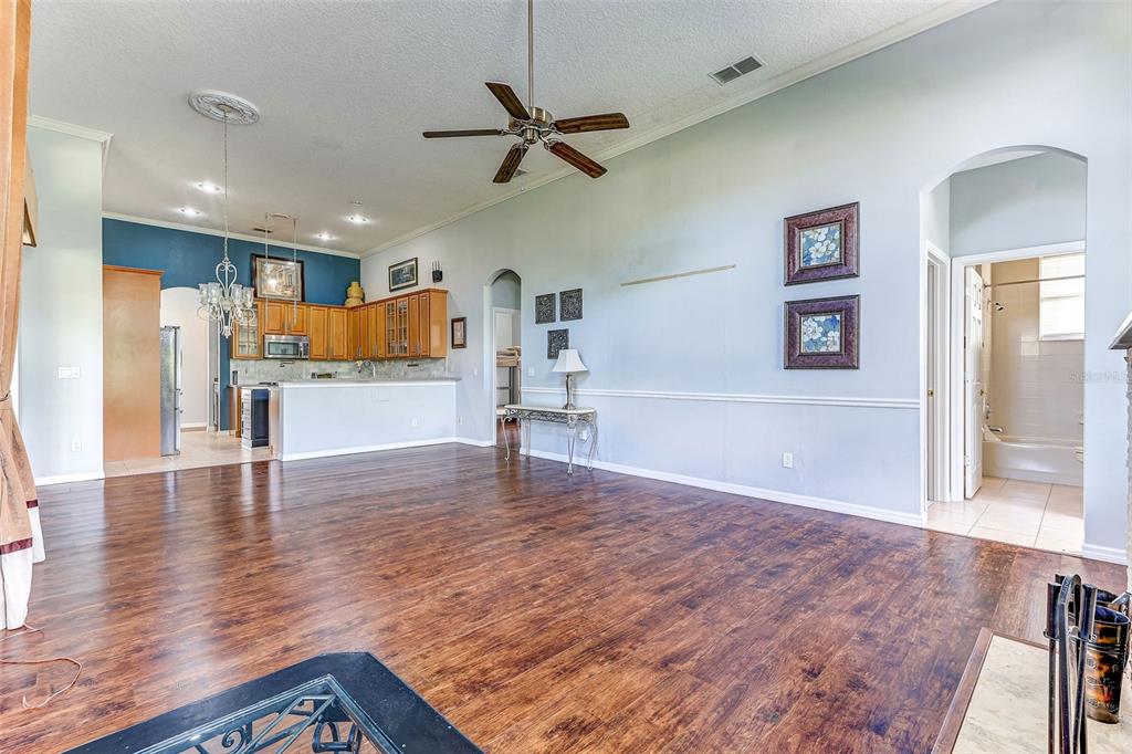 918 Algare Loop Windermere, FL 34786 - Photo 20 of 73 a view of a livingroom with a ceiling fan
