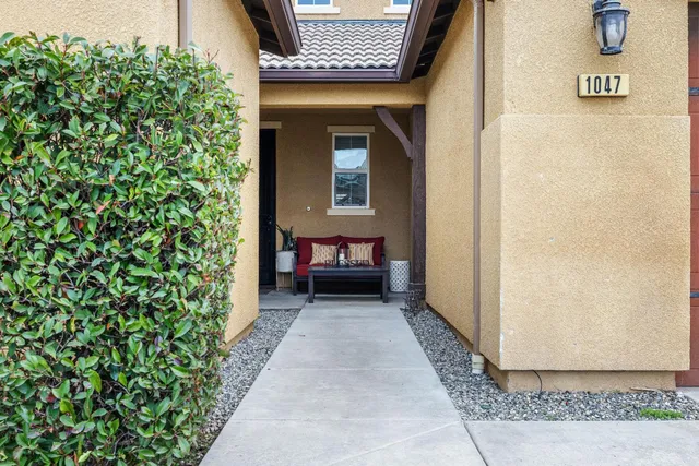$745,000 | 1047 Maine Avenue, Clovis, CA 93619