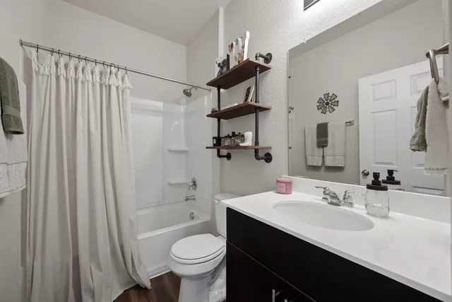 $399,000 | 27 Pacific Loon Street, Leander, TX 78641