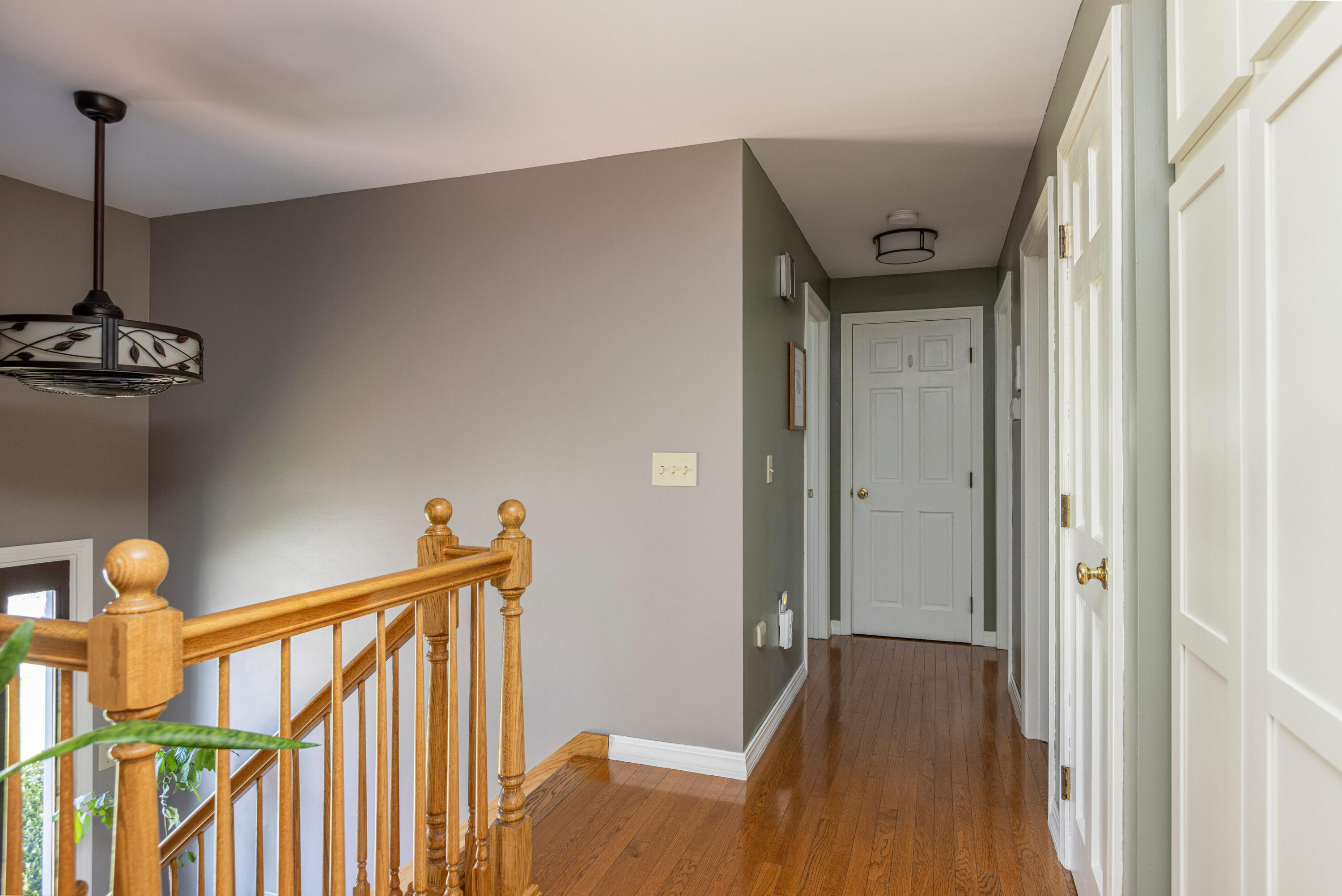 97 Brook Road Portland, ME 04103 - Photo 12 of 45 Hallway-018-023-4200x2806