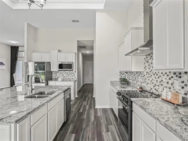 $2,100,000 | 7041 Northeast 22nd Ct Road, Ocala, FL 34479