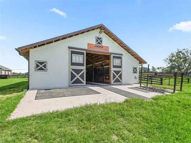 $2,100,000 | 7041 Northeast 22nd Ct Road, Ocala, FL 34479