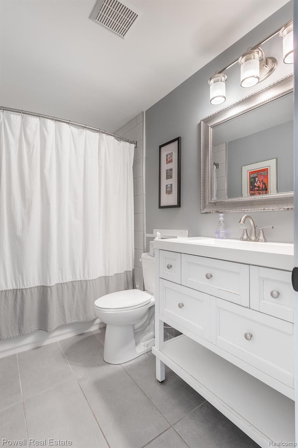 1825 Southfield Road Birmingham, MI 48009 - Photo 10 of 16 1825_SouthfieldRd-13.jpg