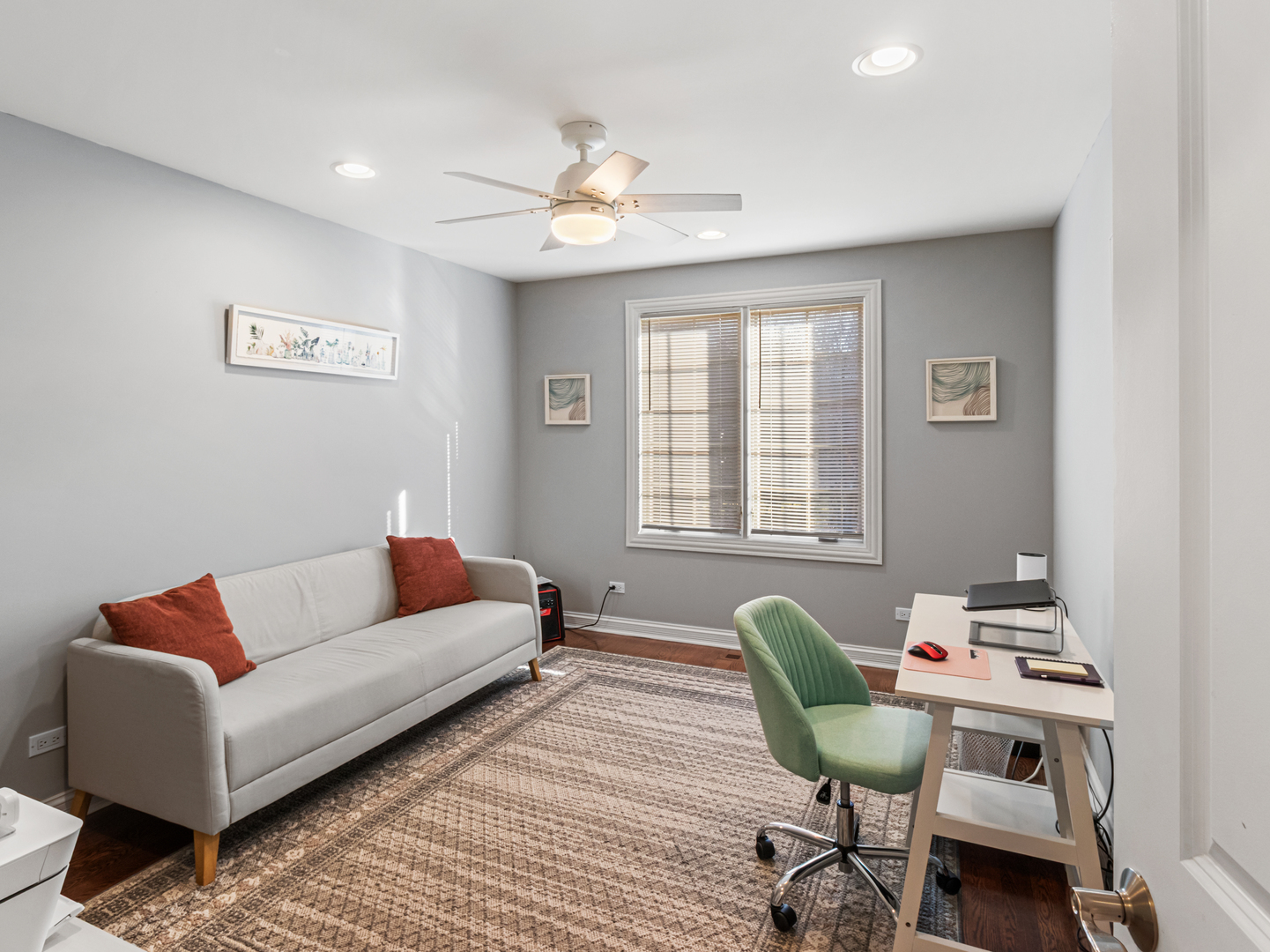 159 East Edgemont Lane Park Ridge, IL 60068 - Photo 10 of 25