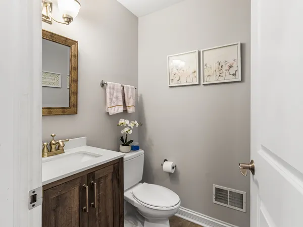$1,379,000 | 159 East Edgemont Lane, Park Ridge, IL 60068