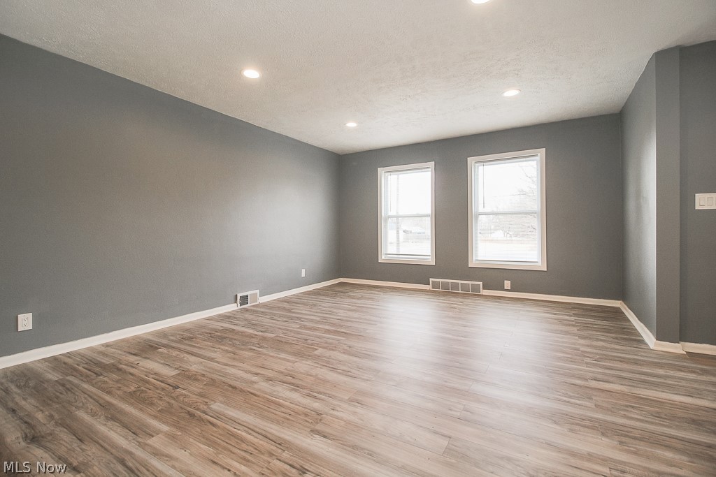 42099 North Ridge Road Elyria, OH 44035 - Photo 10 of 25