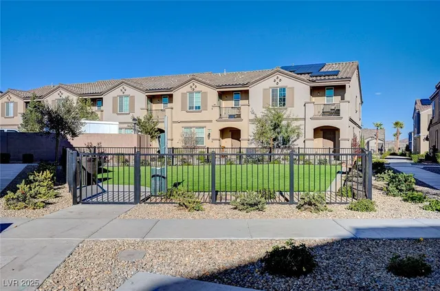 $419,990 | 634 Bellus Place, Henderson, NV 89015