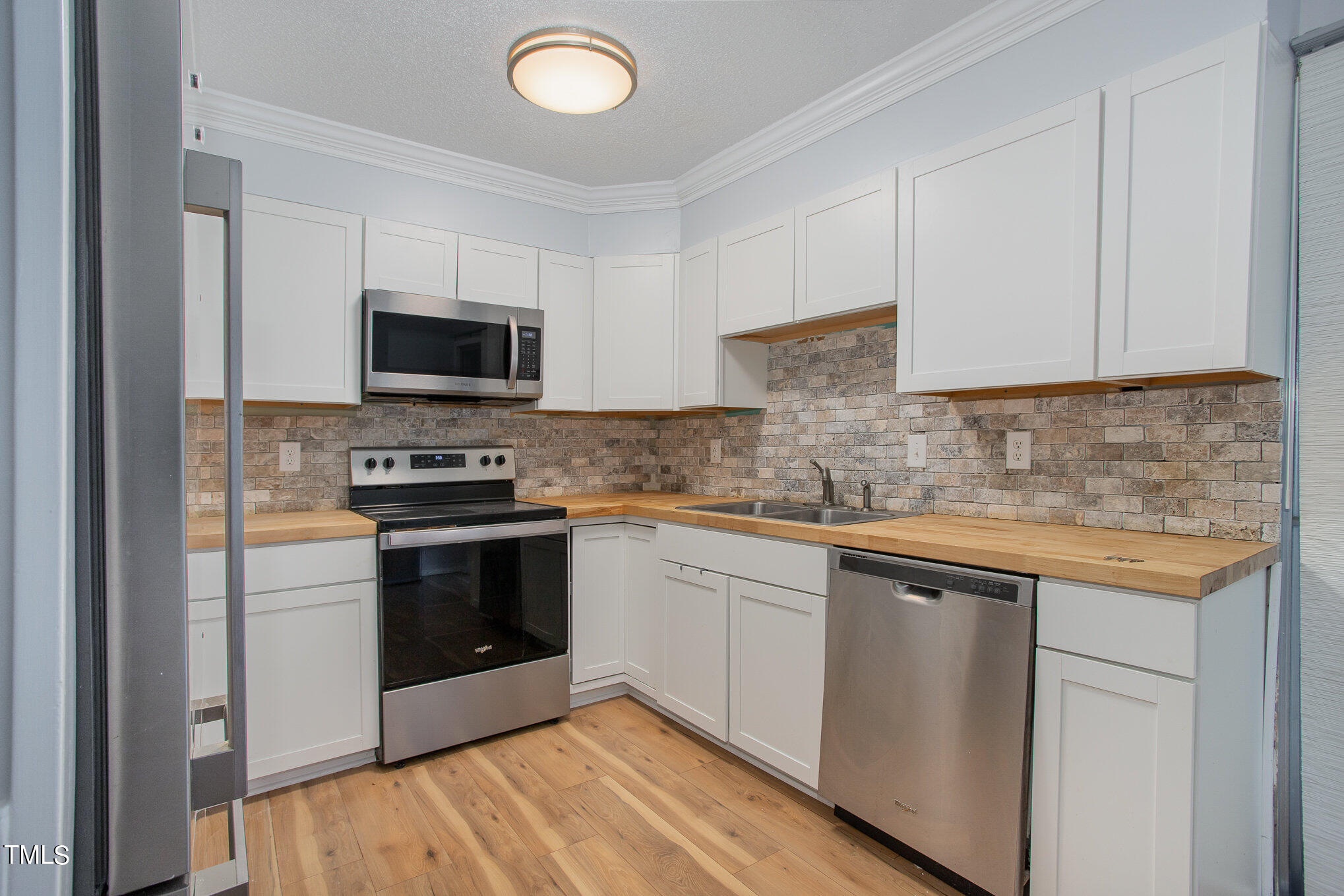 5602 Falls Of Neuse Road, Unit G Raleigh, NC 27609 - Photo 11 of 21 011_img_0294-edit