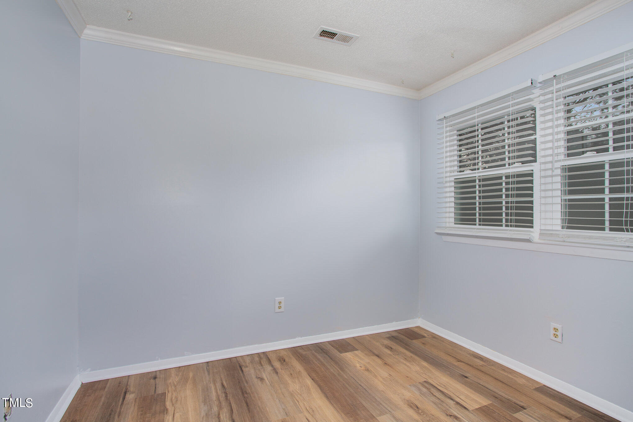 5602 Falls Of Neuse Road, Unit G Raleigh, NC 27609 - Photo 2 of 21 007_img_0299-edit
