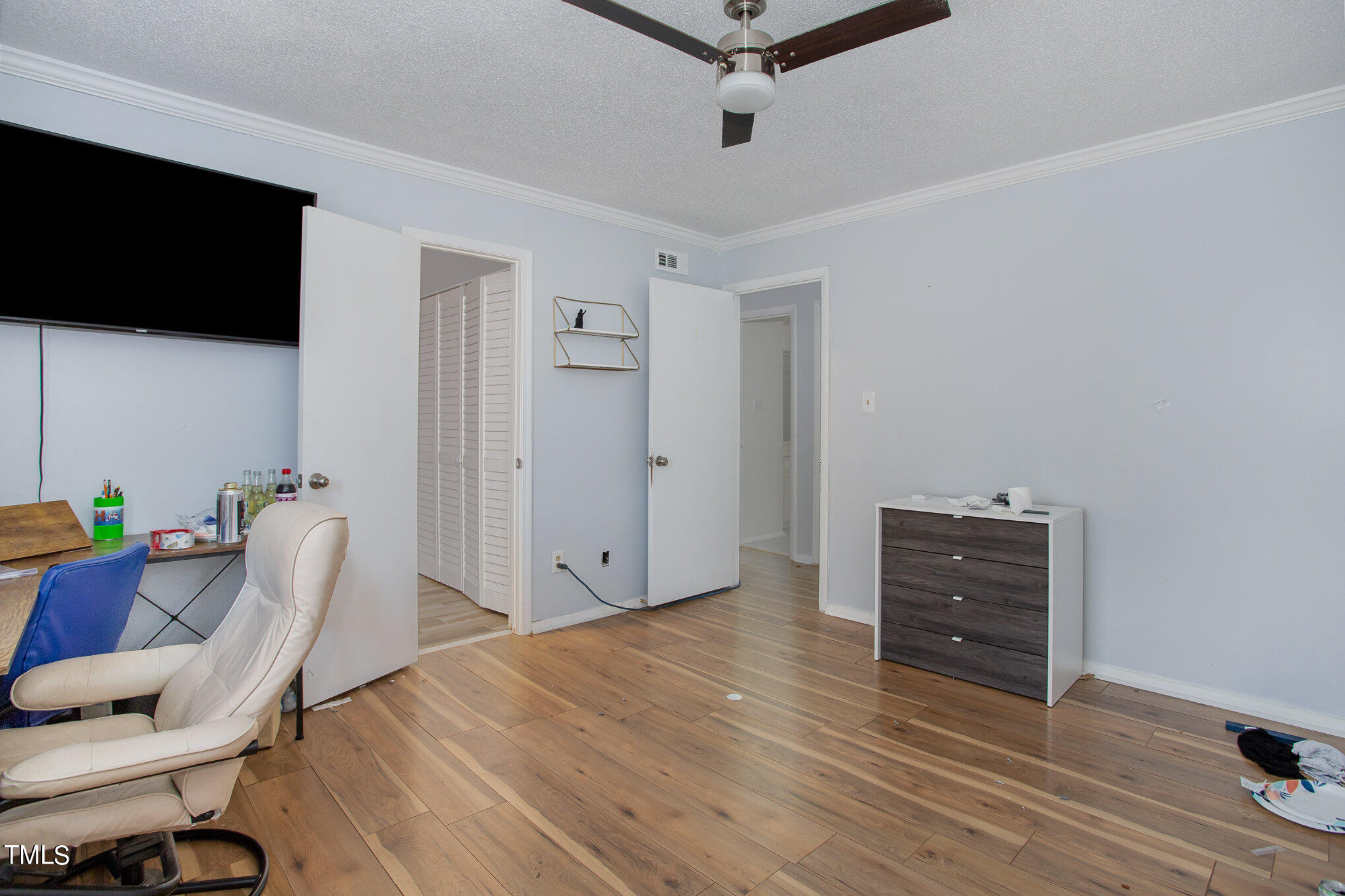 5602 Falls Of Neuse Road, Unit G Raleigh, NC 27609 - Photo 3 of 21 021_img_0323-edit