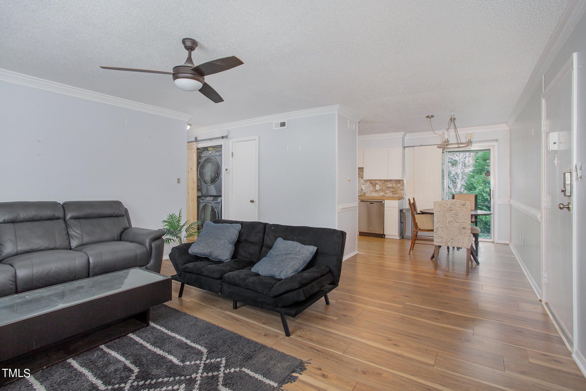 5602 Falls Of Neuse Road, Unit G Raleigh, NC 27609 - Photo 4 of 21 008_img_0288-edit