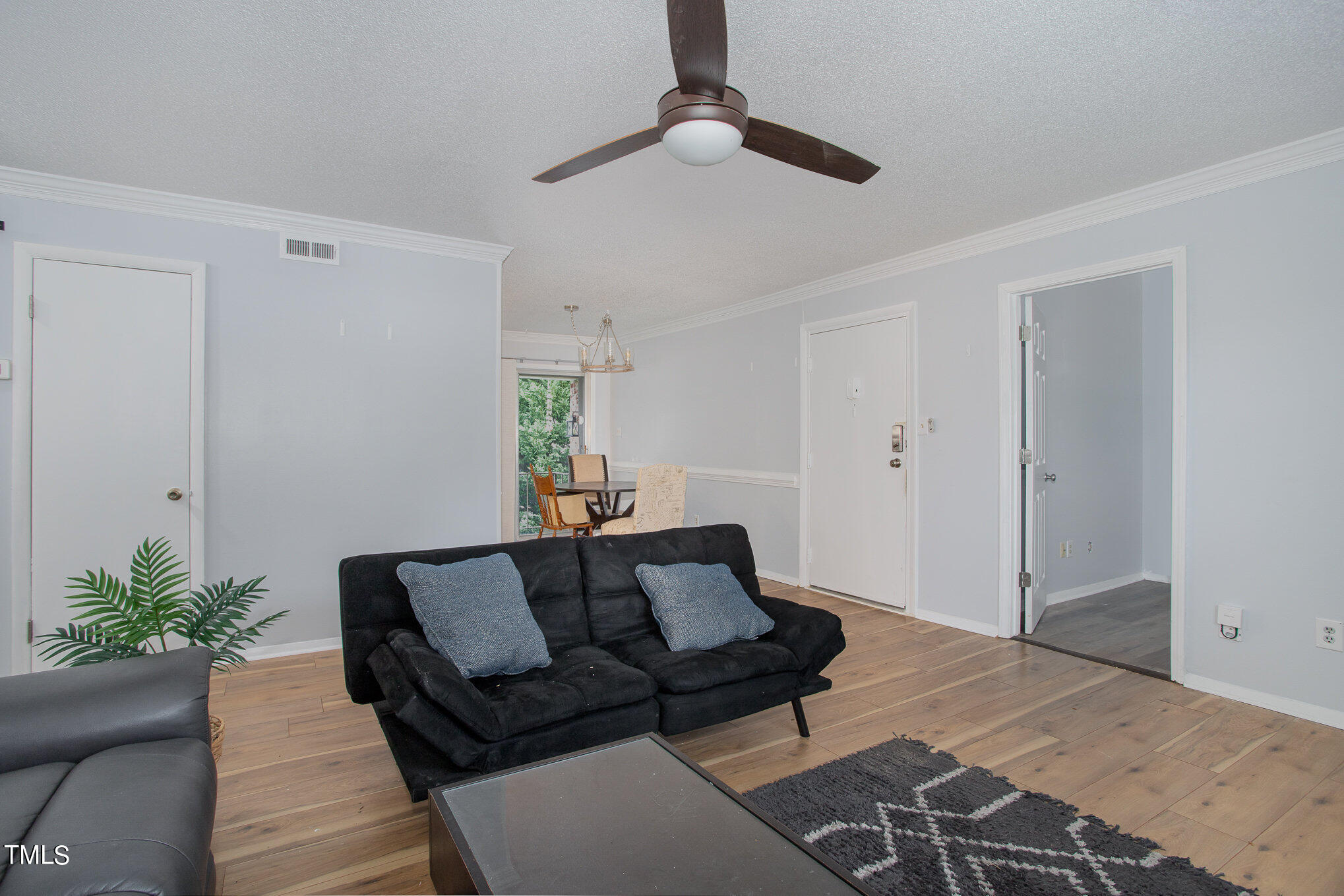 5602 Falls Of Neuse Road, Unit G Raleigh, NC 27609 - Photo 5 of 21 009_img_0290-edit