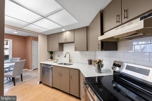 $259,000 | 205 Michelle Court, Newark, DE 19711