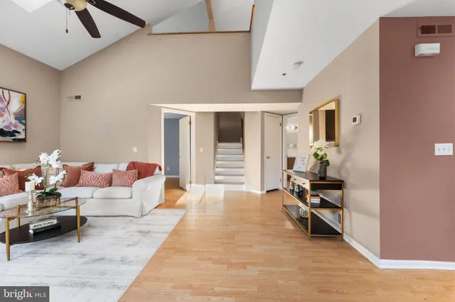 $259,000 | 205 Michelle Court, Newark, DE 19711