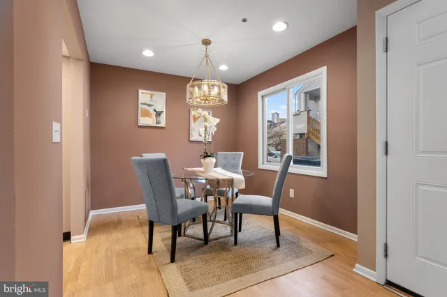 $259,000 | 205 Michelle Court, Newark, DE 19711