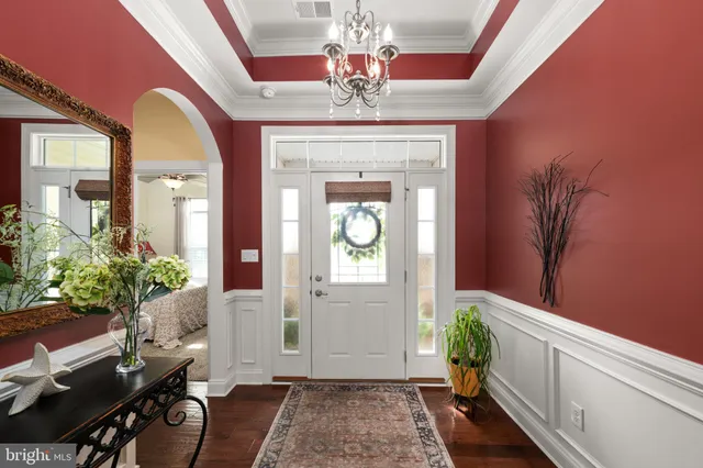 a view of a hallway with workspace