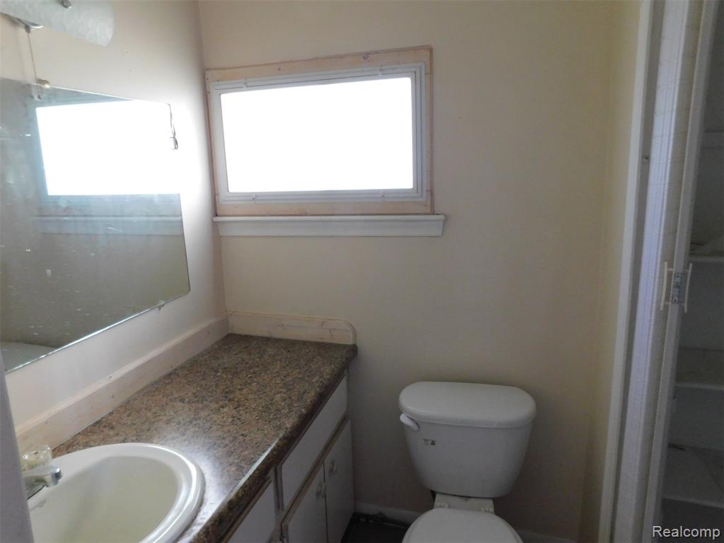 710 Washington Street Algonac, MI 48001 - Photo 10 of 11