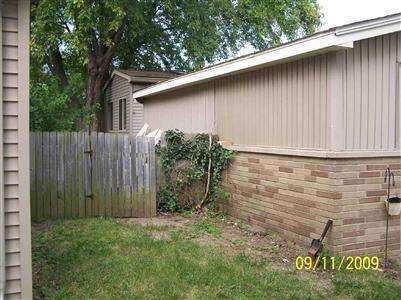 5411 Corunna Road Flint, MI 48532 - Photo 2 of 5 20138098-1.JPG
