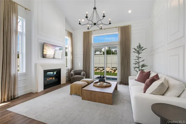 $965,000 | 3 Juniper Lane, Unit 94, Yaphank, NY 11980