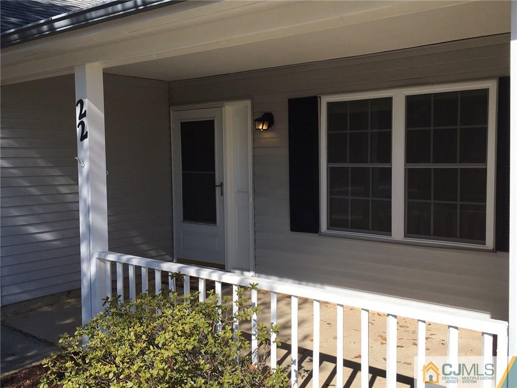 22 Woodbury Road Edison, NJ 08820 - Photo 4 of 25 a front view of a house