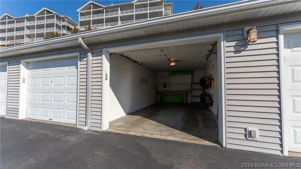 $500,000 | 921 Summer Pl Drive, Unit 2A, Camdenton, MO 65020