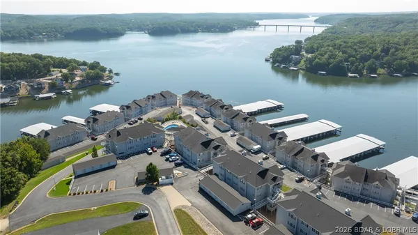 $500,000 | 921 Summer Pl Drive, Unit 2A, Camdenton, MO 65020