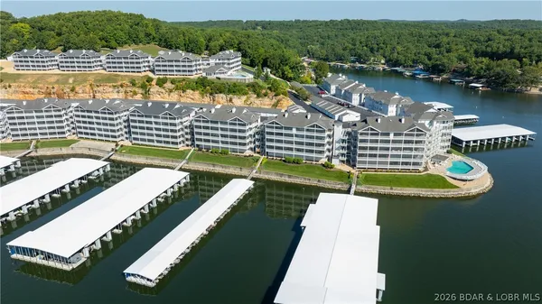 $500,000 | 921 Summer Pl Drive, Unit 2A, Camdenton, MO 65020