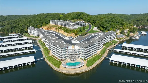 $500,000 | 921 Summer Pl Drive, Unit 2A, Camdenton, MO 65020
