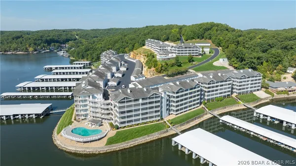 $500,000 | 921 Summer Pl Drive, Unit 2A, Camdenton, MO 65020