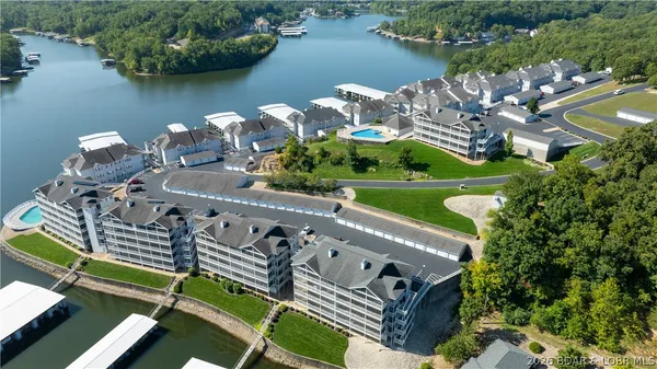 $500,000 | 921 Summer Pl Drive, Unit 2A, Camdenton, MO 65020