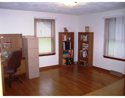 2 Hickory Ridge Road Rehoboth, MA 02769 - Photo 13 of 18 Gallery Image 13