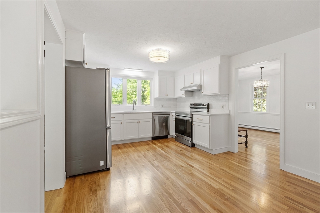 47 Browning Road Shrewsbury, MA 01545 - Photo 11 of 35 Gallery Image 11