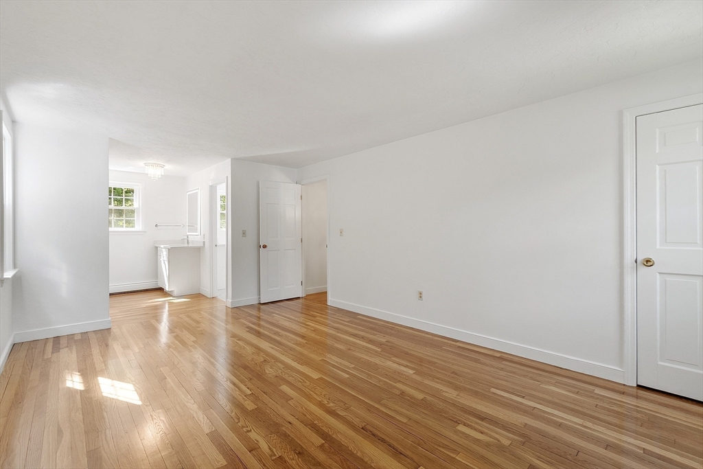 47 Browning Road Shrewsbury, MA 01545 - Photo 27 of 35 Gallery Image 27